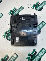 BMW / X1 / Плафон потолка