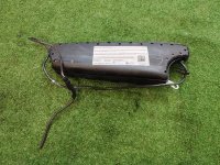 Audi / Q7 / Подушка безопасности в сиденье