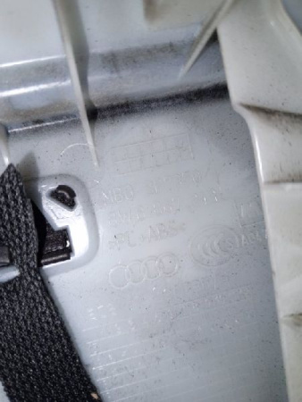 Audi / A5 / Накладка стойки