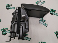 Audi / Q5 / Подлокотник