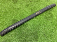 BMW / X5 / Уплотнительная резинка капота