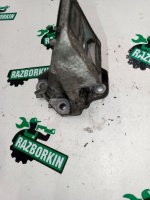 Land Rover / Range Rover Sport / Подушка двигателя