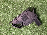 Volkswagen / Touareg / Кнопка открытия багажника