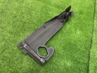 Audi / A7 / Пыльник крыла