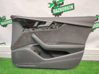 Audi / A5 / Обшивка двери