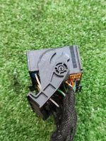 Audi / Q7 / Разъем