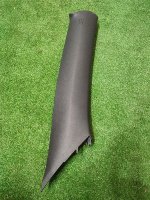 Volkswagen / Tiguan / Накладка стойки