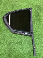 BMW / 7-Series / Форточка двери