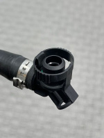 Audi / A4 / Трубка вакуумная