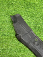 Audi / Q7 / Накладка крыла