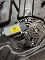 JEEP / Grand Cherokee SRT-8 / Стеклоподъемный механизм