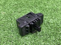 BMW / 7-Series / Диагностический разъем