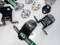 Mazda / 3 / Петли двери комплект