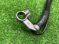 Audi / Q7 / Клемма аккумулятора