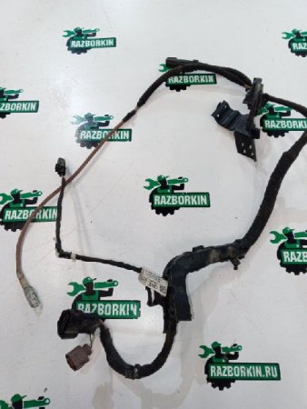 Volkswagen / Touareg / Проводка рулевой рейки