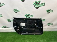 Audi / A6 / Обшивка двери