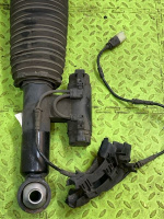 BMW / 7-Series / Пневмостойка