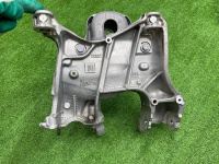 Audi / A7 / Кронштейн подрамника