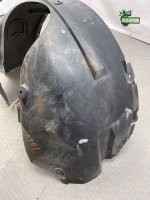 Ford / EXPLORER / Подкрылок