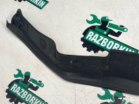 BMW / X1 / Уплотнитель двери