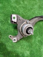 Volkswagen / Touareg / Кронштейн опоры двигателя