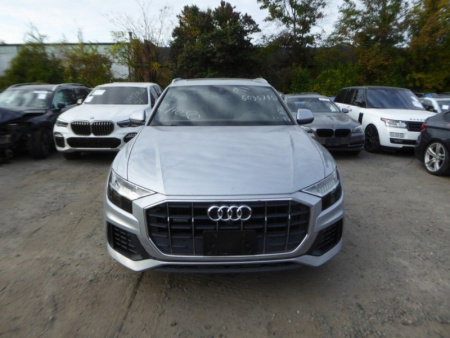 Audi / Q8 / Жгут проводов