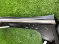 BMW / X1 / Стекло заднего крыла