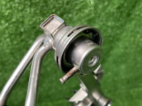 BMW / ALPINA B10 / Топливная рампа