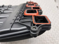 Volkswagen / Touareg / Коллектор впускной