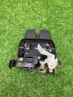 Audi / Q7 / Замок багажника