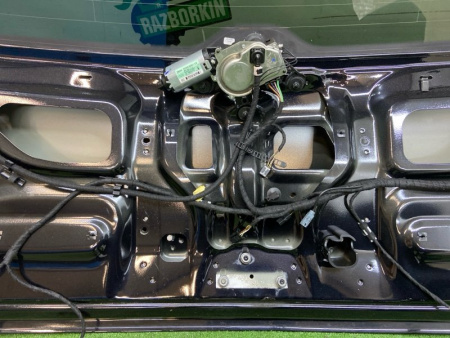 Audi / Q7 / Крышка багажника