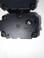 Volkswagen / Touareg / Сервопривод заслонок печки Volkswagen / Touareg / Сервопривод заслонок печки