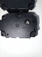 Volkswagen / Touareg / Сервопривод заслонок печки Volkswagen / Touareg / Сервопривод заслонок печки