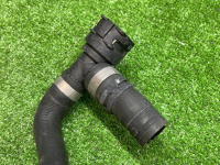 Audi / A5 / Трубка системы охлаждения