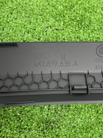 Audi / A6 / Накладка на торпедо