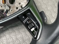 Audi / A6 / Руль