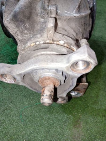 Mercedes-Benz / GLC 250d 4-matic / Редуктор задний