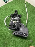 Chevrolet / Tahoe / Замок двери