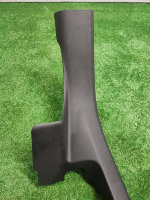 Audi / Q5 / Накладка стойки