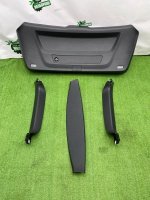 Audi / Q8 / Обшивка крышки багажника