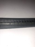 Audi / A4 / Уплотнитель стекла двери