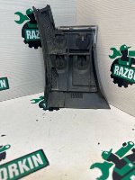 Volkswagen / Touareg / Накладка крыла Volkswagen / Touareg / Накладка крыла