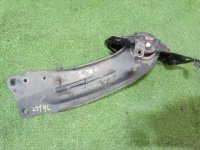 Audi / Q3 / Рычаг продольный
