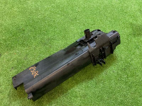 BMW / 5-Series / Рамка радиатора