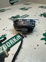 Volkswagen / Touareg / Блок кнопок центральной консоли Volkswagen / Touareg / Блок кнопок центральной консоли