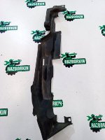 Audi / A5 / Пыльник крыла