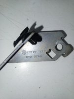 Volkswagen / Touareg / Кронштейн Volkswagen / Touareg / Кронштейн