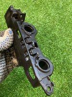 Audi / A6 / Кронштейн бампера