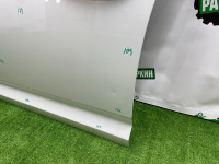 Audi / A6 / Дверь боковая