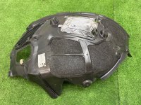 BMW / 7-Series / Подкрылок